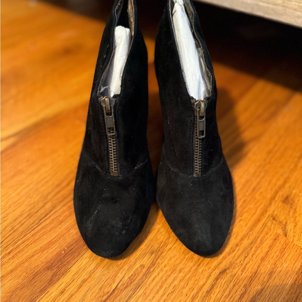 Black Suede Zip-Front Booties – Size 7.5